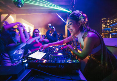 Colombian Violinist Turned DJ Esther Anaya Releases New Single “More Than A Feeling” w/ Parker Meadows & JAYEM