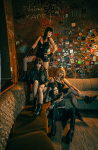 Seattle’s THE DARTS Strike Hard With New Single “Apocalypse,” a Fuzzy Garage Anthem Driven by “No Kings”