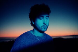 ARK IDENTITY Chases the Edge of Possibility on Euphoric New Single “Closer”