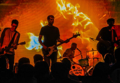 The Deathray Davies are back with First Single “Red Lights” From Upcoming Album ‘LAMPSHADE EARTHQUAKE MICROPHONE’